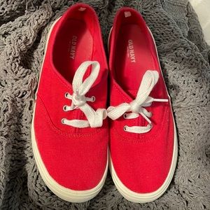 Womens size 6 red and white old navy canvas sneakers